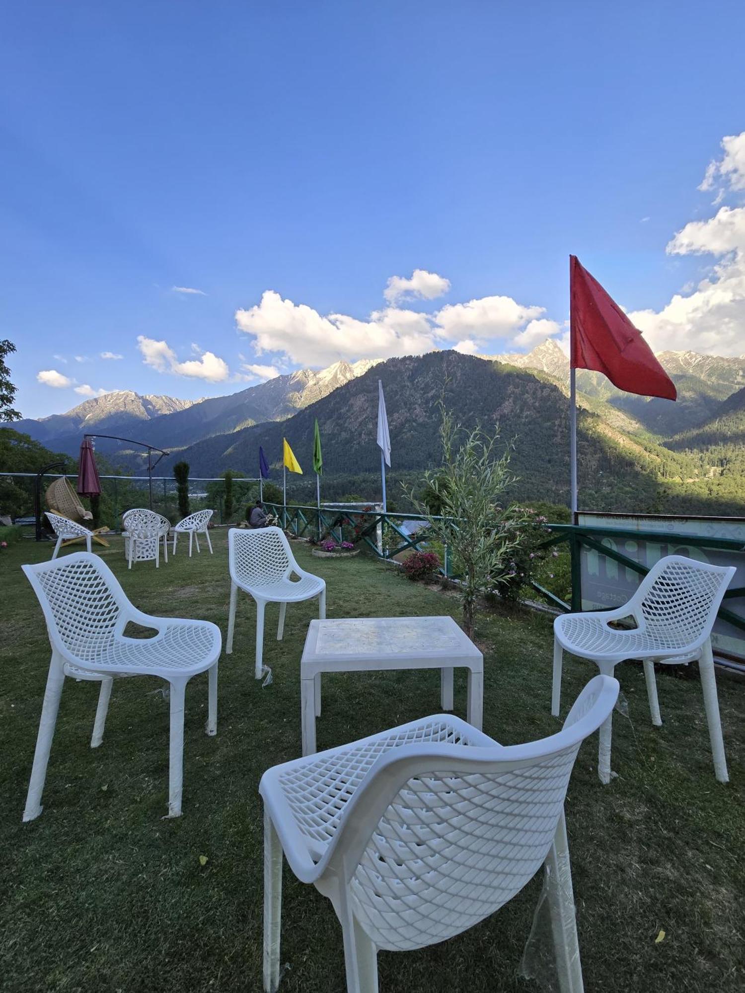 Cliff Cottage Pahalgam, Kashmir Batakut Exterior photo
